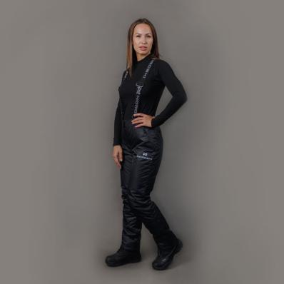 Костюм NORDSKI Motion Raspberry W куртка / Premium Black W брюки утеп. жен. лямки