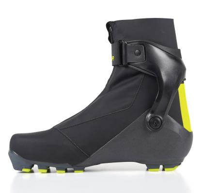 Лыжные ботинки  FISCHER CARBON SKATE S15024 NNN