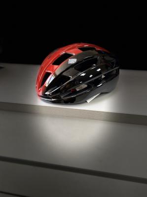 Шлем WX-037  (Black/Red) р.M (52-57) WX-037M